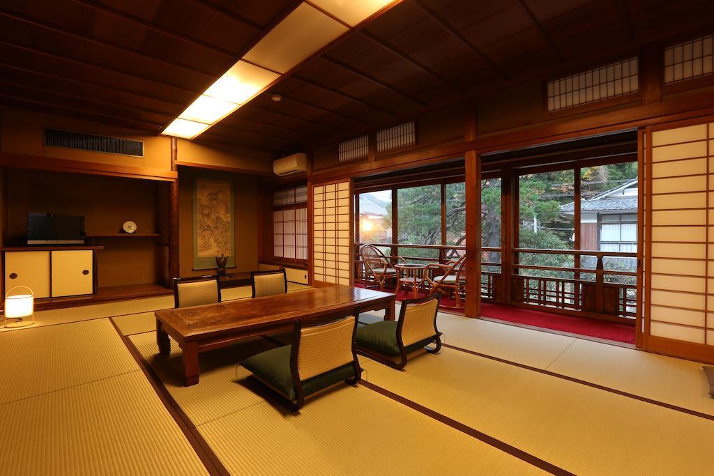 Mikiya Hotel Toyooka  Værelse billede